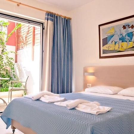 Talos Hotel & Apartments Ханя Екстериор снимка