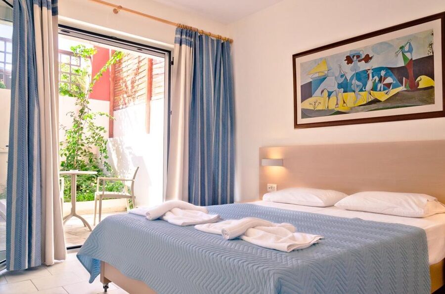 Talos Hotel & Apartments Ханя Екстериор снимка