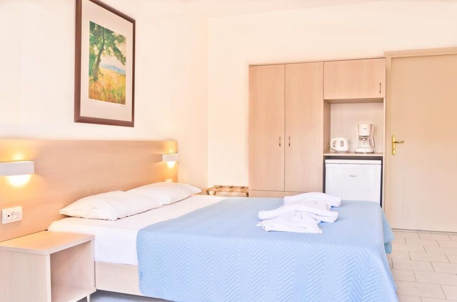 Talos Hotel & Apartments Ханя Екстериор снимка